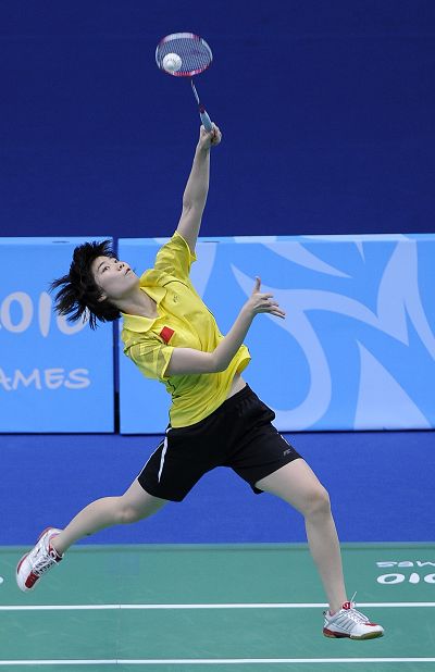 现出极强的 现出极强的